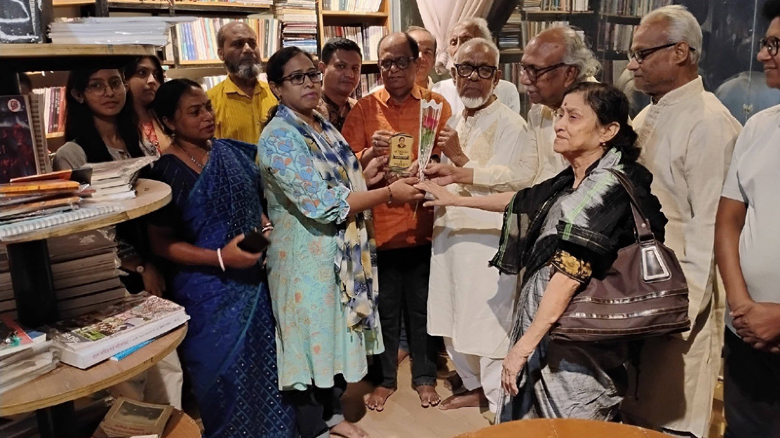 প্রগতির মে দিবস পালন