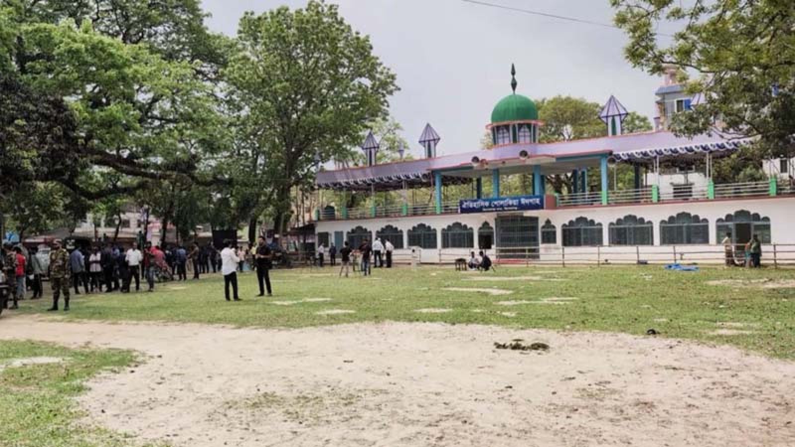 ইদ জামাতের জন্য প্রস্তুত শোলাকিয়া, থাকবে চার স্তরের নিরাপত্তা