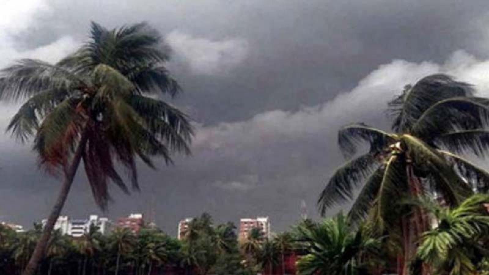 চট্টগ্রামসহ ১৯ অঞ্চলের নদীবন্দরে এক নম্বর সংকেত