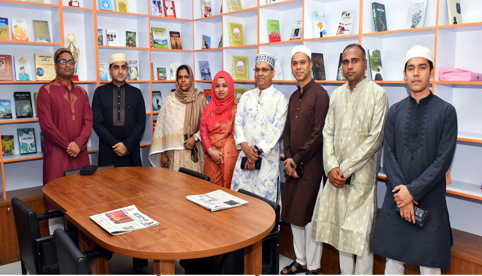 নওগাঁর পুলিশ লাইন্সে পথচলা শুরু করলো লাইব্রেরি ‘বাতিঘর’