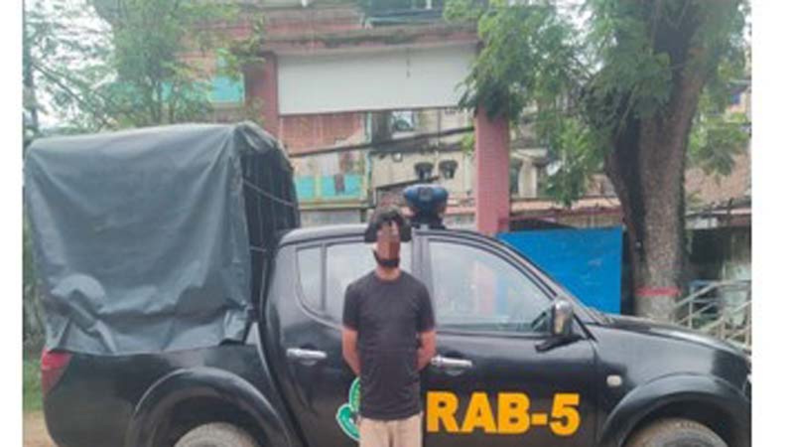 জয়পুরহাটে ধর্ষণ মামলার আসামীকে গ্রেফতার