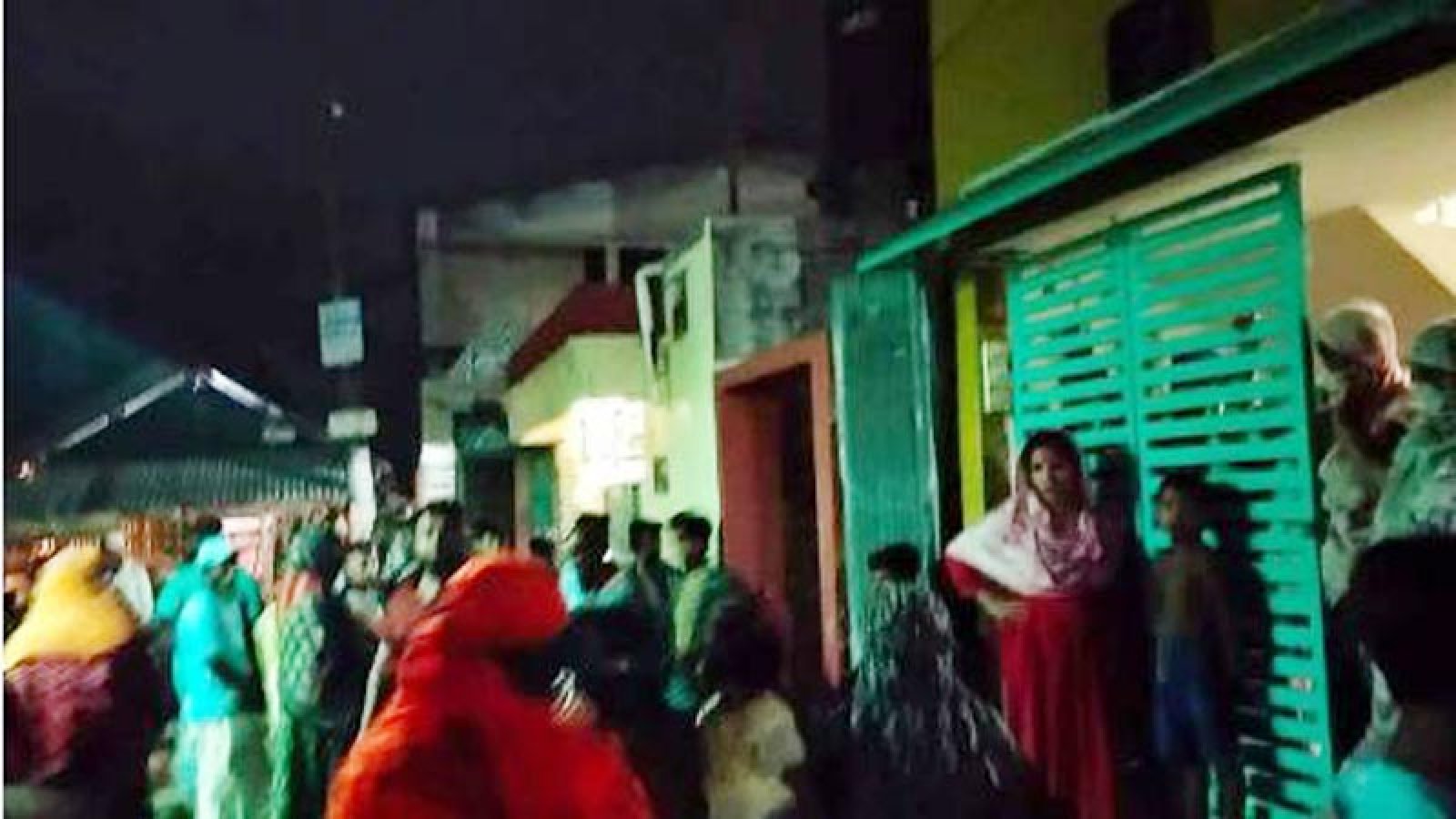 খুলনায় নানি-নাতির মরদেহ: আরেক নাতির লাশ মিলল ওয়ারড্রোবে