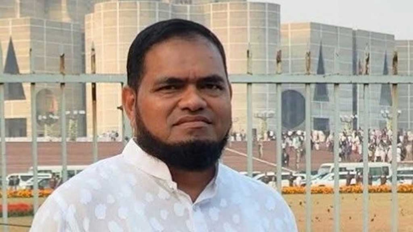 খুলনায় শ্রমিক দল নেতাকে কুপিয়ে ও গুলি করে হত্যা