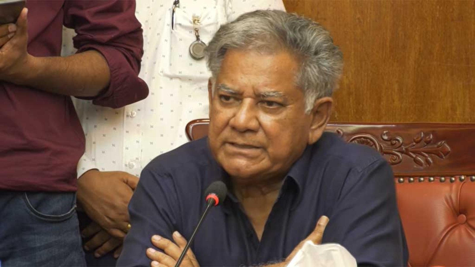 অন্তর্বর্তী সরকারের বড় সিদ্ধান্ত হত কেবিনেটের বাইরে: সাখাওয়াত