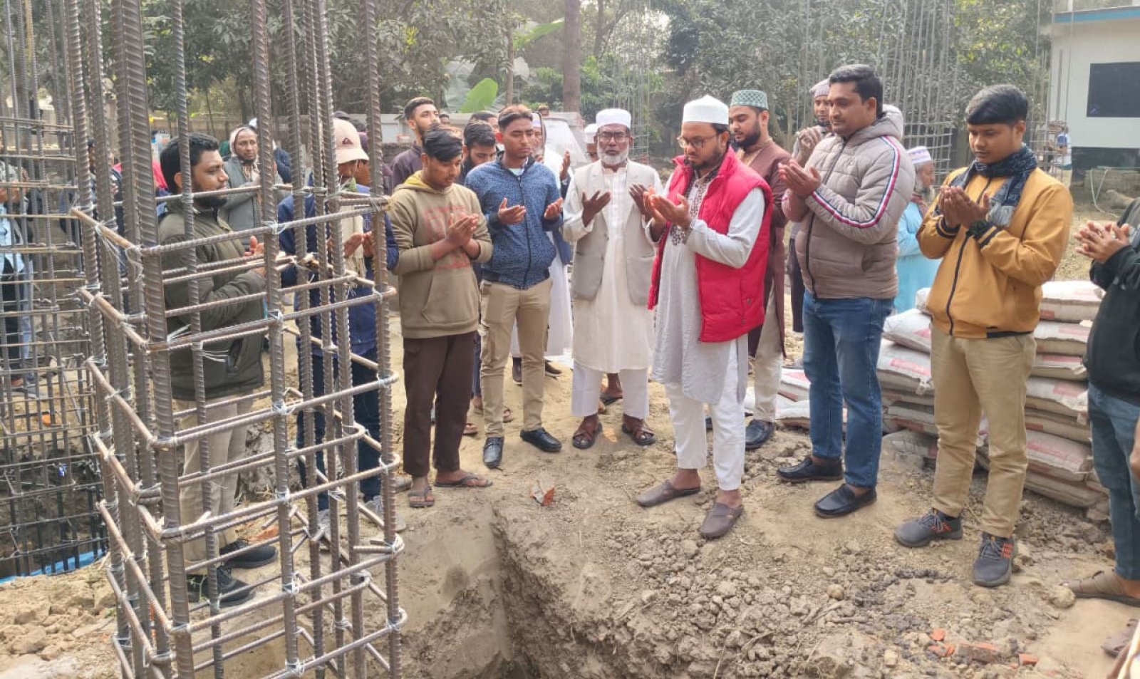 সমাজের নৈতিক অবক্ষয় রোধে মসজিদের ভূমিকা অপরিসীম: আবুল কালাম আজাদ