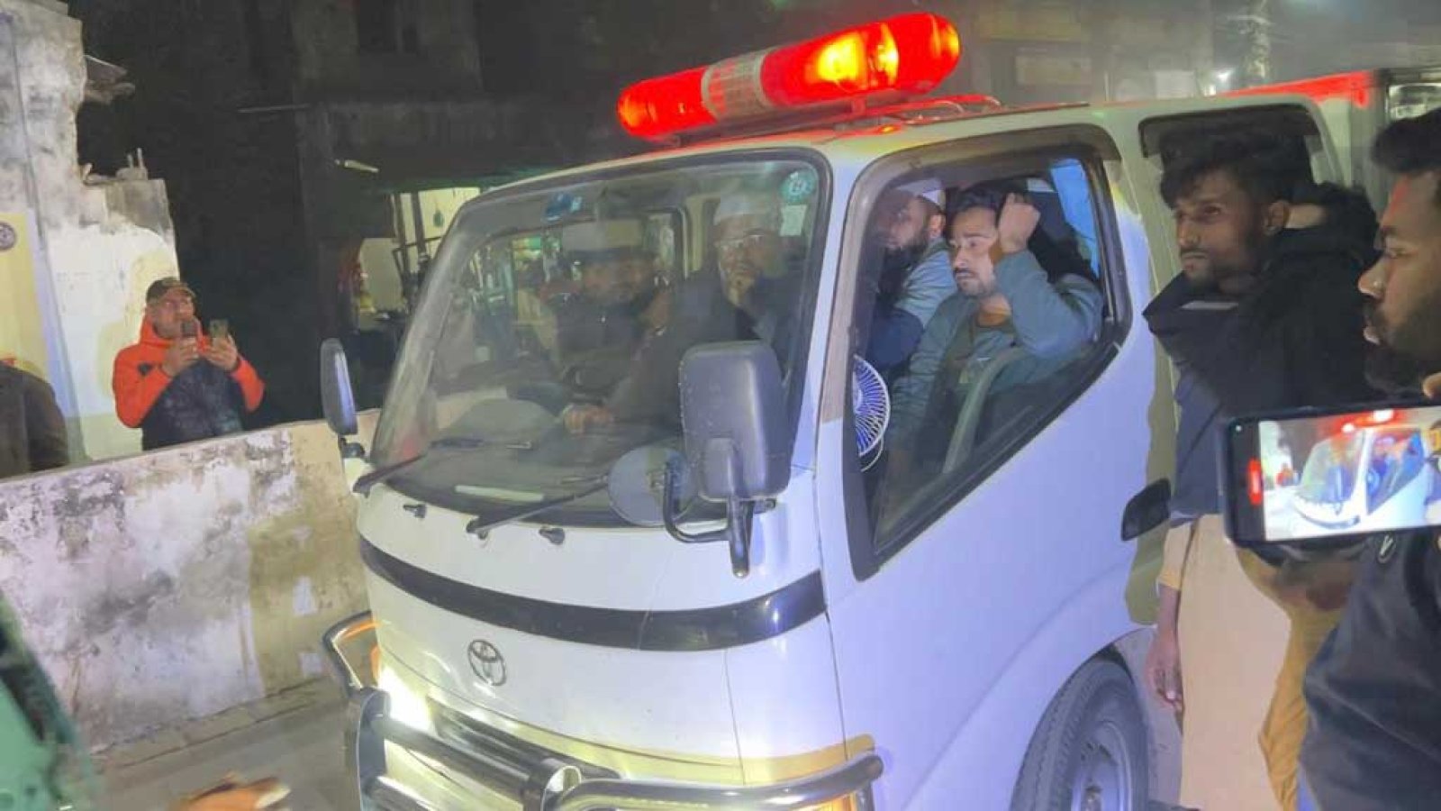 ছাত্রলীগের সাদ্দামকে ‘প্যারোল’ না দেওয়ায় ৩৯ নাগরিকের নিন্দা