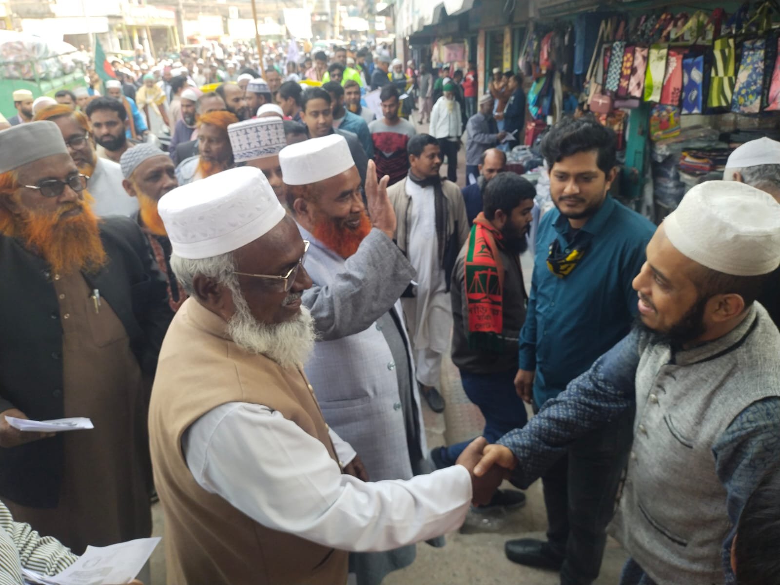 নাটোরে বিএনপি ও জামায়াত প্রার্থীদের প্রচারণা আনুষ্ঠানিক ভাবে শুরু