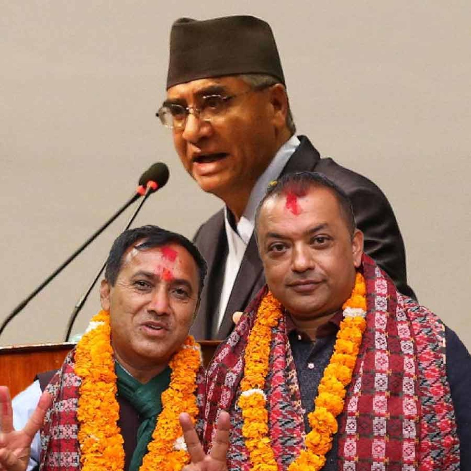 নেপালে ভোটের আগে ভাঙন বৃহত্তম রাজনৈতিক দলে! প্রাক্তন প্রধানমন্ত্রীকে হটিয়ে ক্ষমতা দখল দুই তরুণ নেতার