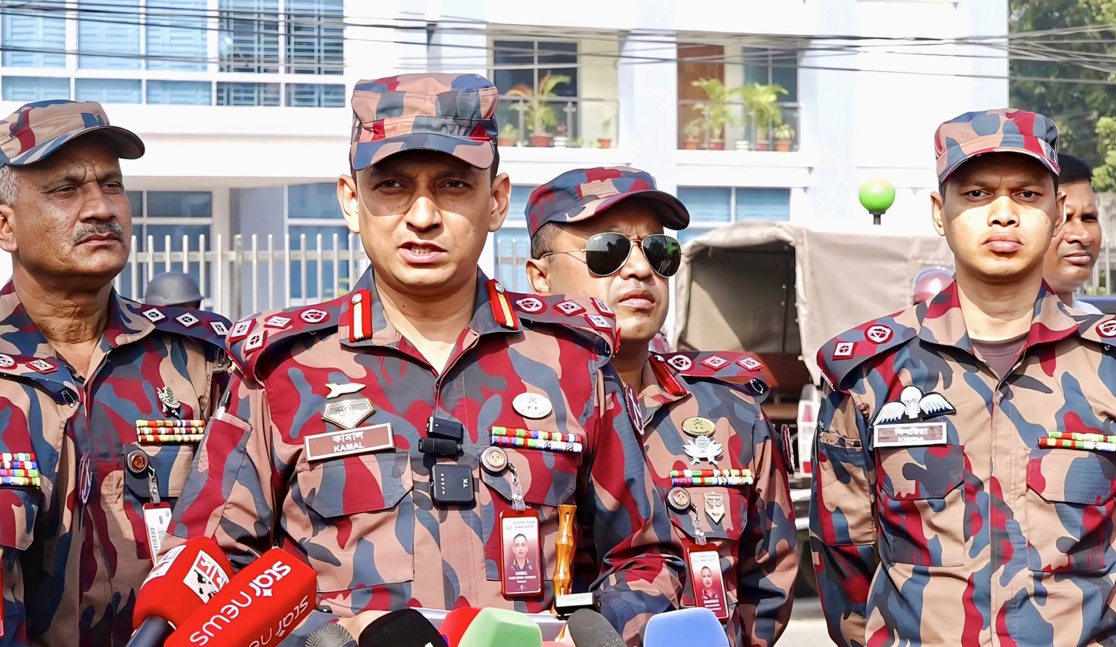 রাজশাহী সীমান্তে নির্বাচনী নিরাপত্তা জোরদার, প্রস্তুত হেলিকপ্টার ও কুইক রেসপন্স ফোর্স