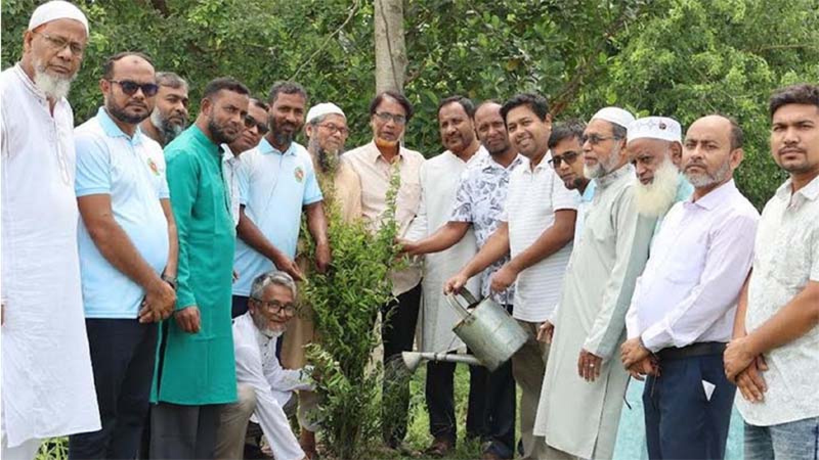 সিংড়ায় প্রধানমন্ত্রীর ২৫ কোটি বৃক্ষরোপন কর্মসূচি শুরু