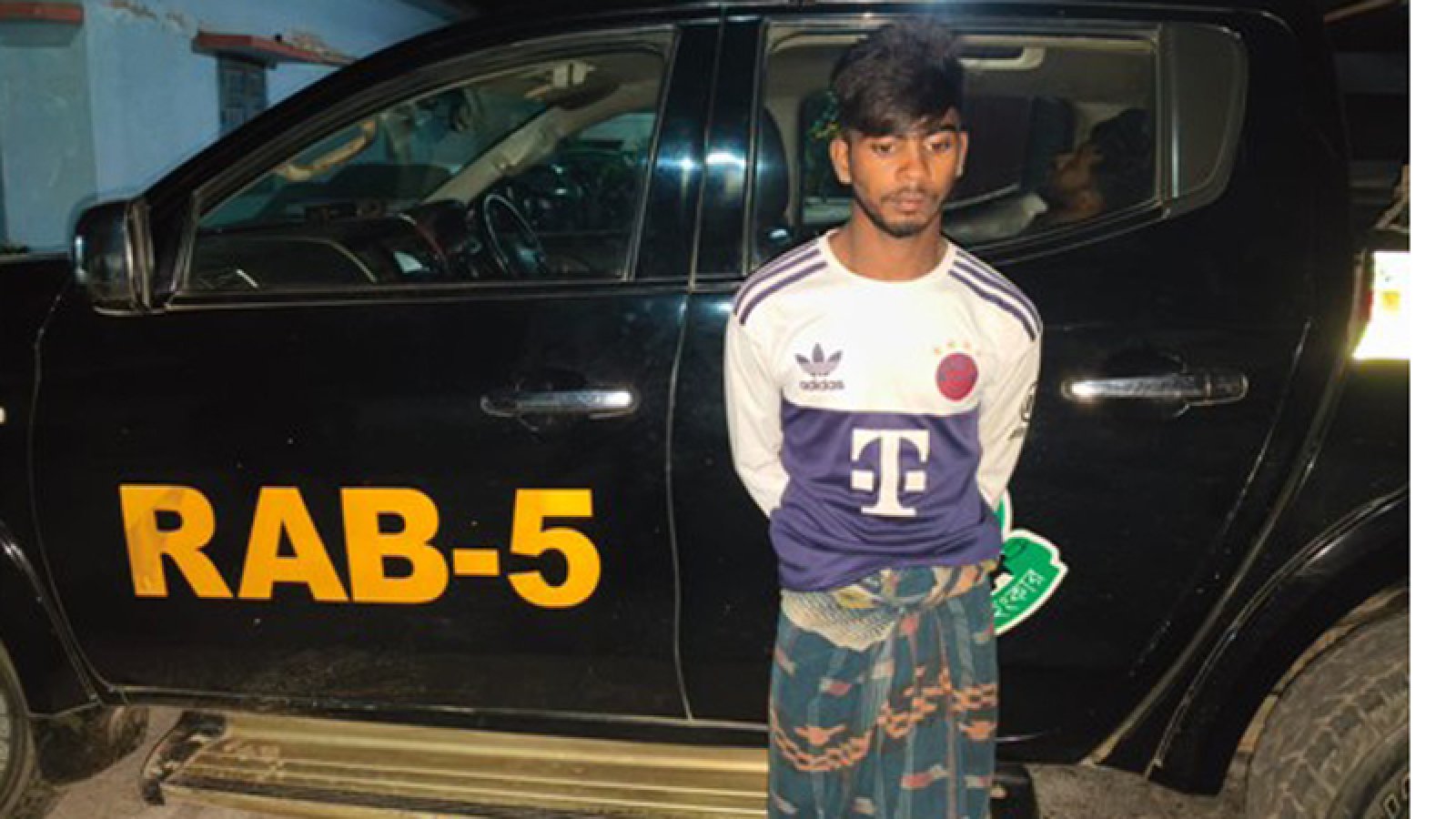 পুঠিয়ায় ১০০ পিস ইয়াবাসহ এক গ্রেফতার