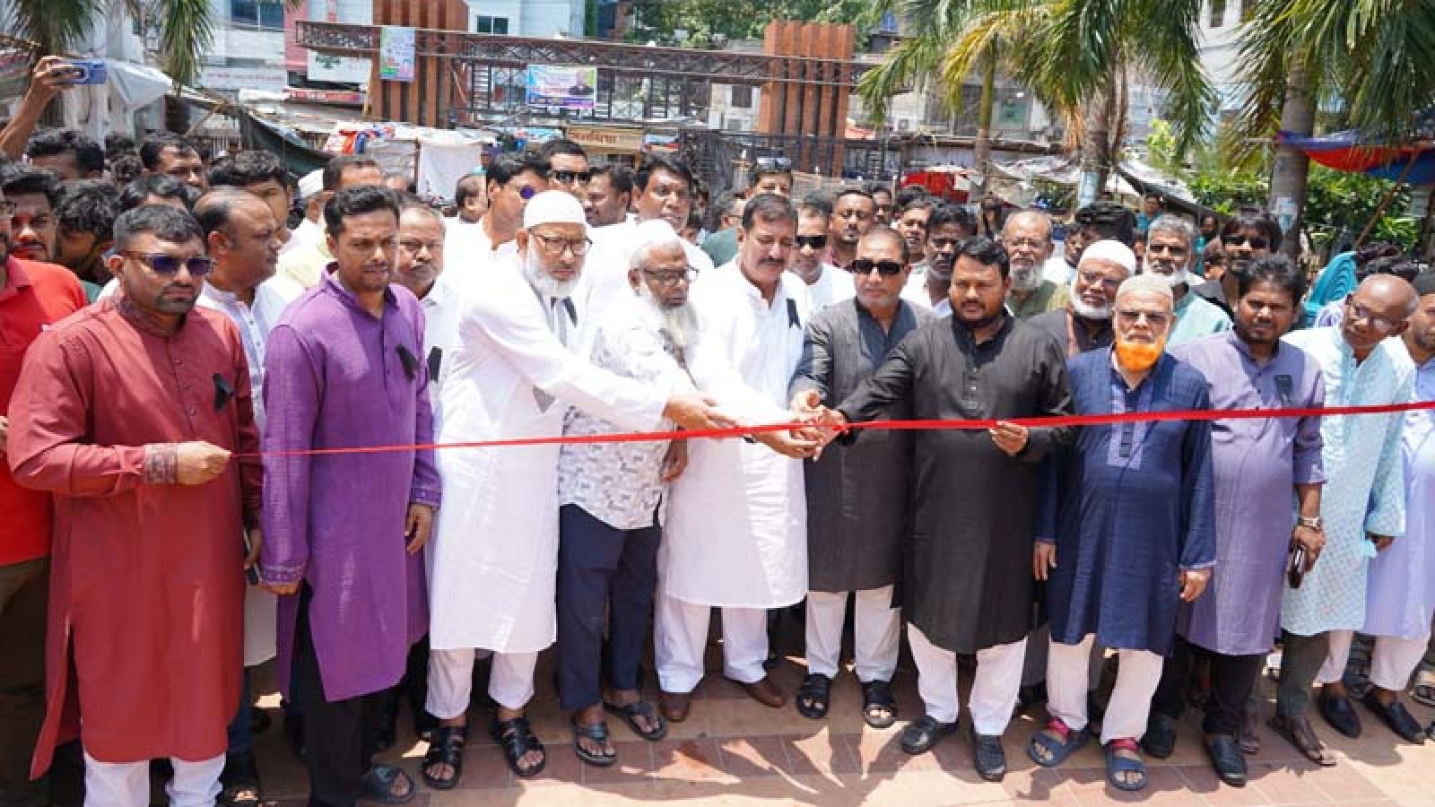 শহীদ রাষ্ট্রপতি জিয়াউর রহমানের শাহাদতবার্ষিকীতে বই মেলা ও রক্তদান কর্মসূচি