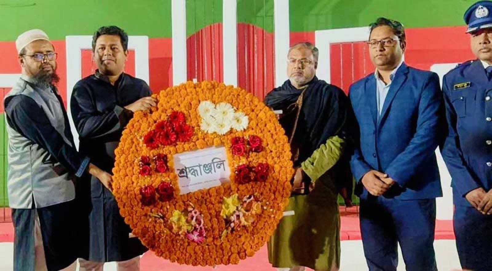 সিংড়ায় ভাষা শহীদদের শ্রদ্ধা জানালেন সংসদ সদস্য আনু