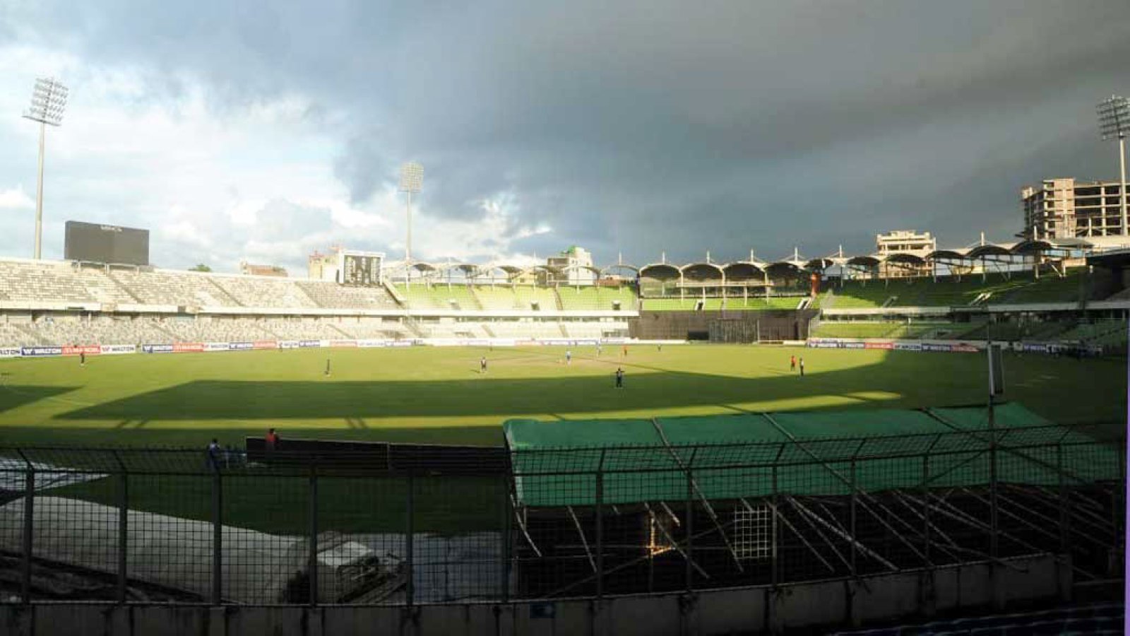 খেলা বন্ধ করার ঘোষণা: ক্রিকেটারদের সঙ্গে বোর্ড পরিচালকদের বৈঠক