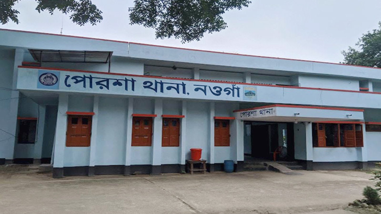পোরশায় গলায় ফাঁস দিয়ে যুবকের আত্মহত্যা