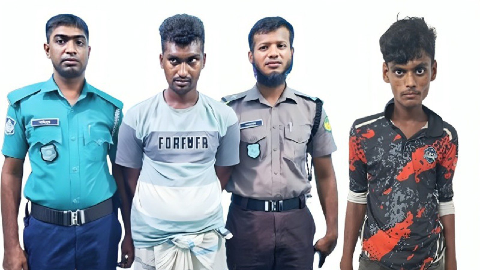 মাদকবিরোধী অভিযানে ২ মাদক ব্যবসায়ী গ্রেপ্তার; ইয়াবা ও ট্যাপেন্টাডল ট্যাবলেট উদ্ধার