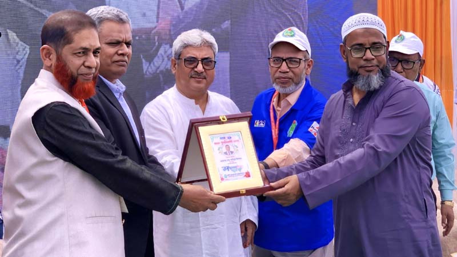 ঐতিহ্যের ৭৩ বছর পূর্তি, উৎসবমুখর পুনর্মিলনীতে মেতে উঠল মাসকাটা দিঘি স্কুল