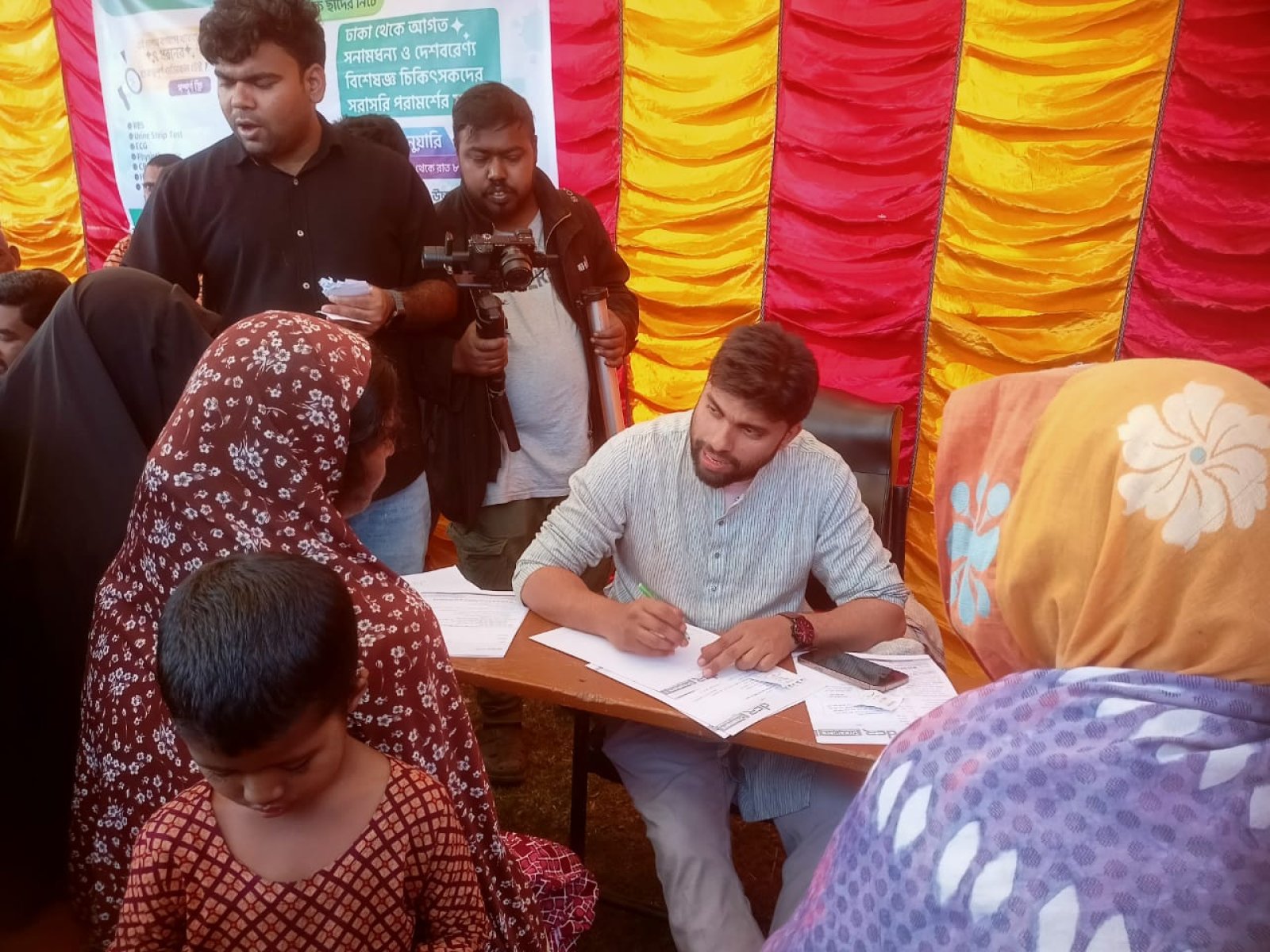 পার্বতীপুরে এনসিপি’র উদ্যোগে ফ্রি মেডিকেল ক্যাম্প