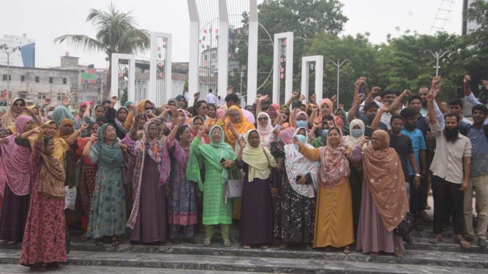 চাকরির নিরাপত্তা ও ধারাবাহিকতা নিশ্চিতের দাবি নগর স্বাস্থ্যকর্মীদের