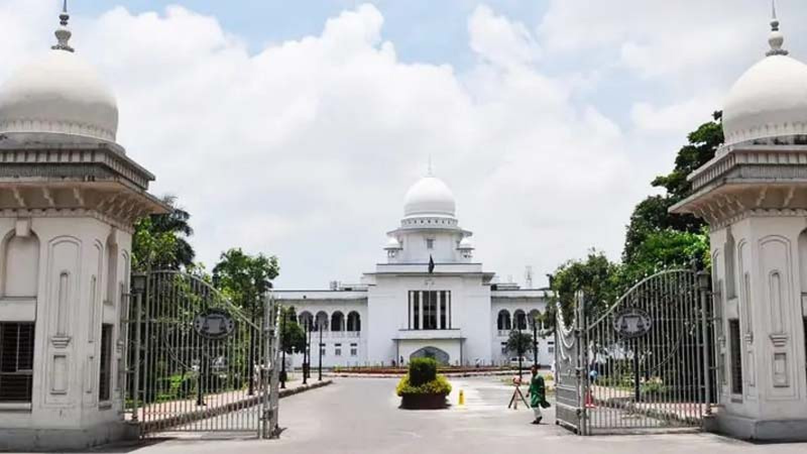 আসিফ মাহমুদের রিট কার্যতালিকা থেকে বাদ