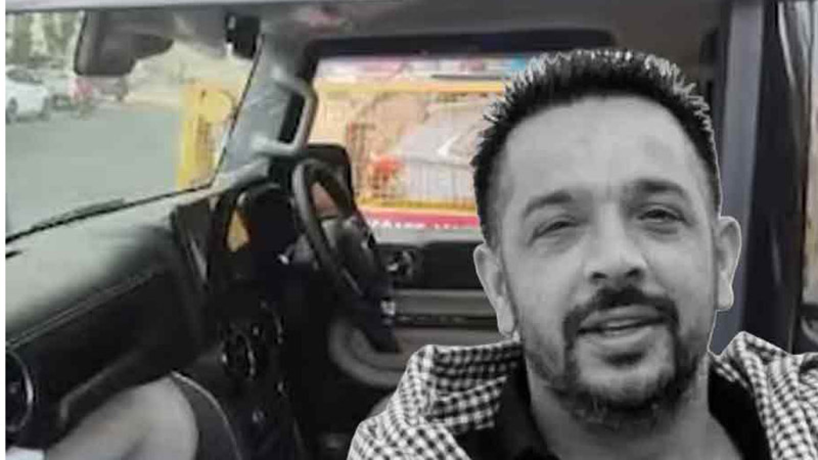 পাঞ্জাবে গাড়ির ভেতর থাকা আম আদমি পার্টির নেতাকে গুলি করে হত্যা