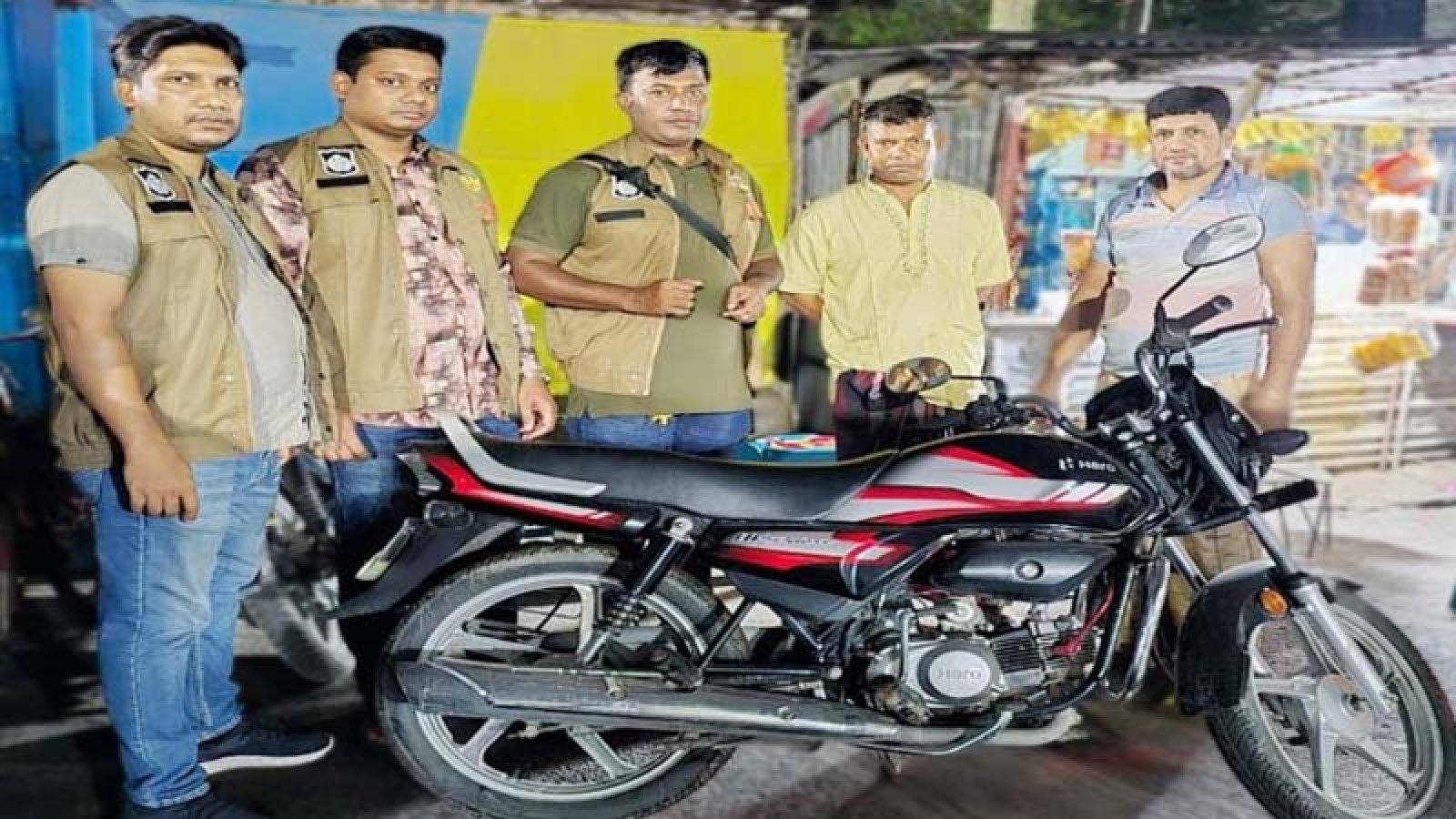 চাঞ্চল্যকর ক্লু-লেস দস্যুতা মামলার ঘটনায় ব্যবহৃত মোটরসাইকেল উদ্ধার