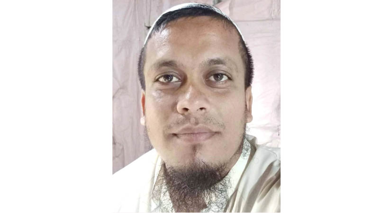 মুরগি চুরি ঠেকাতে বিছিয়ে রাখা বিদ্যুতের তারে জড়িয়ে খামার শ্রমিক নিহত