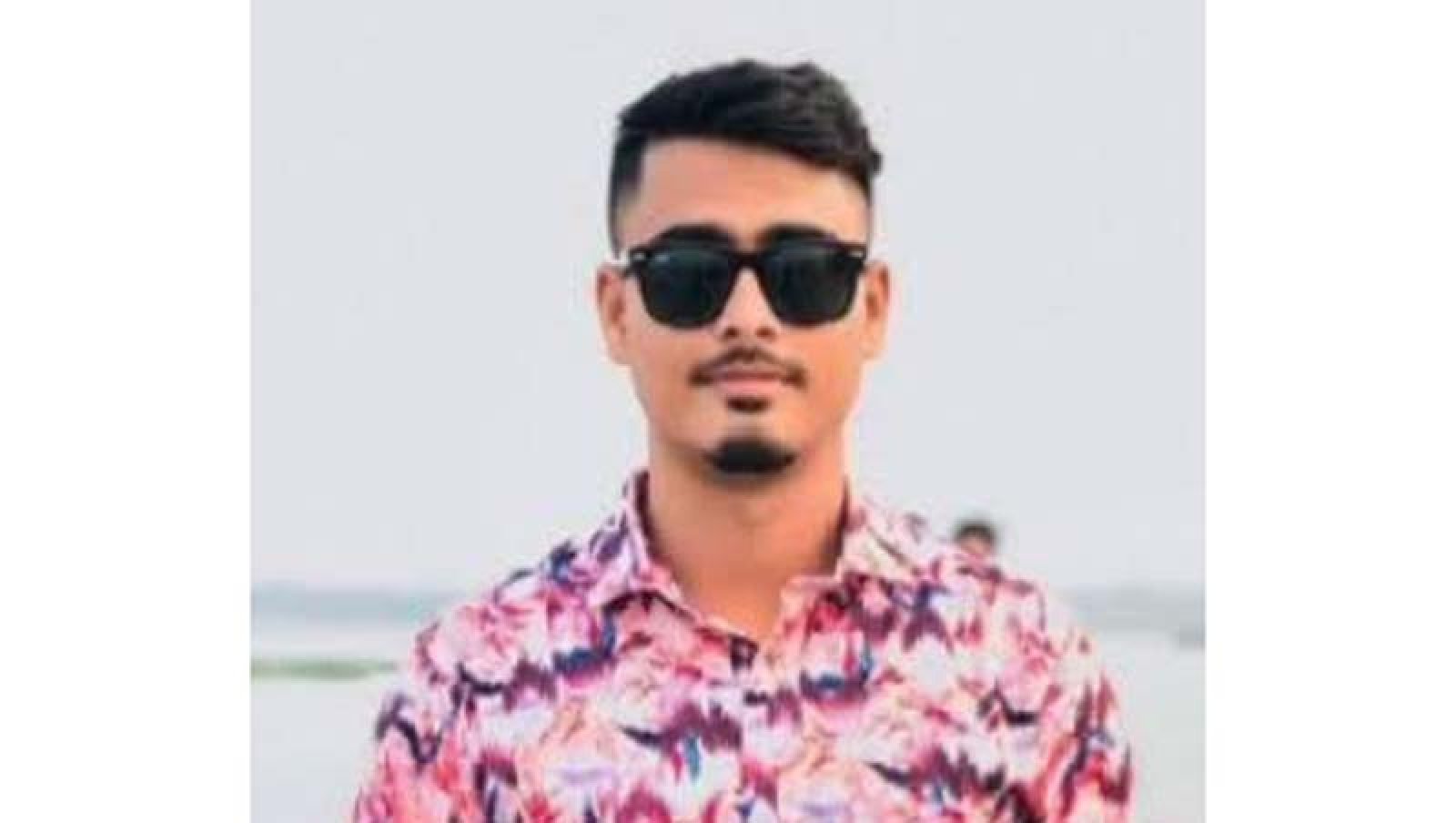 প্রতিবেশীর সাথে পূর্ব বিরোধ, লাইট ভাঙার প্রতিবাদ করায় বাবা খুন ! ছেলেসহ আহত ২