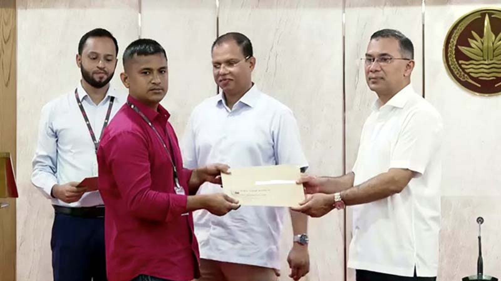 গুম-খুন ও শহীদ পরিবারের সদস্যদের চাকরির নিয়োগপত্র দিলেন প্রধানমন্ত্রী