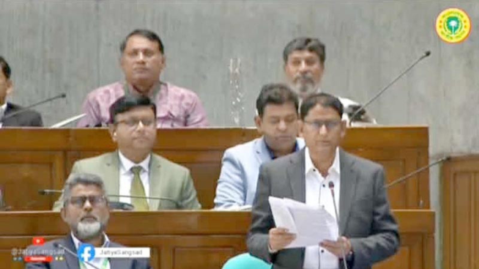 মান্দায় পল্লী চিকিৎসকদের প্রশিক্ষণ কেন্দ্র স্থাপনের দাবি, সংসদে ইতিবাচক আশ্বাস