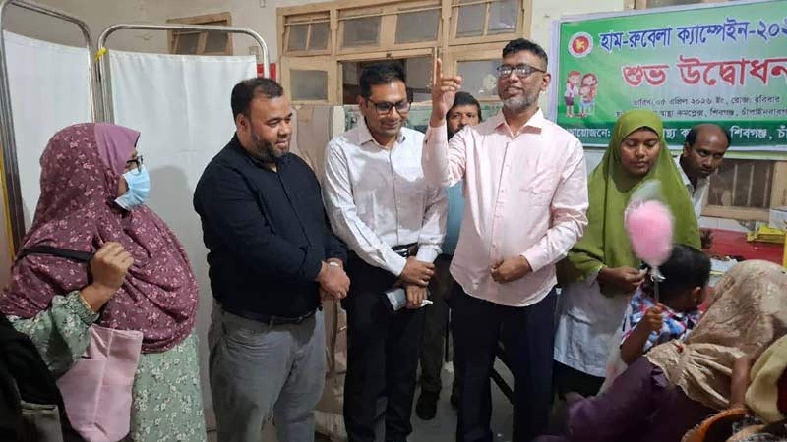 শিবগঞ্জে হাম-রুবেলার বিশেষ টিকাদান কর্মসূচী উদ্বোধন