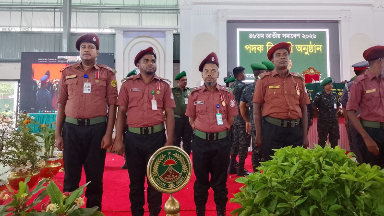 আনসার সদস্য সাগর পেলেন প্রেসিডেন্ট গ্রাম প্রতিরক্ষা পদক