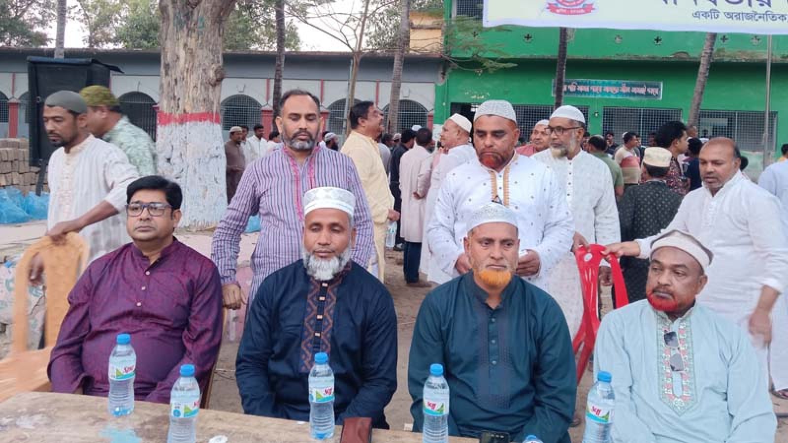 মানবতার সেবাই সংগঠনের উদ্যোগে ইফতার মাহফিল