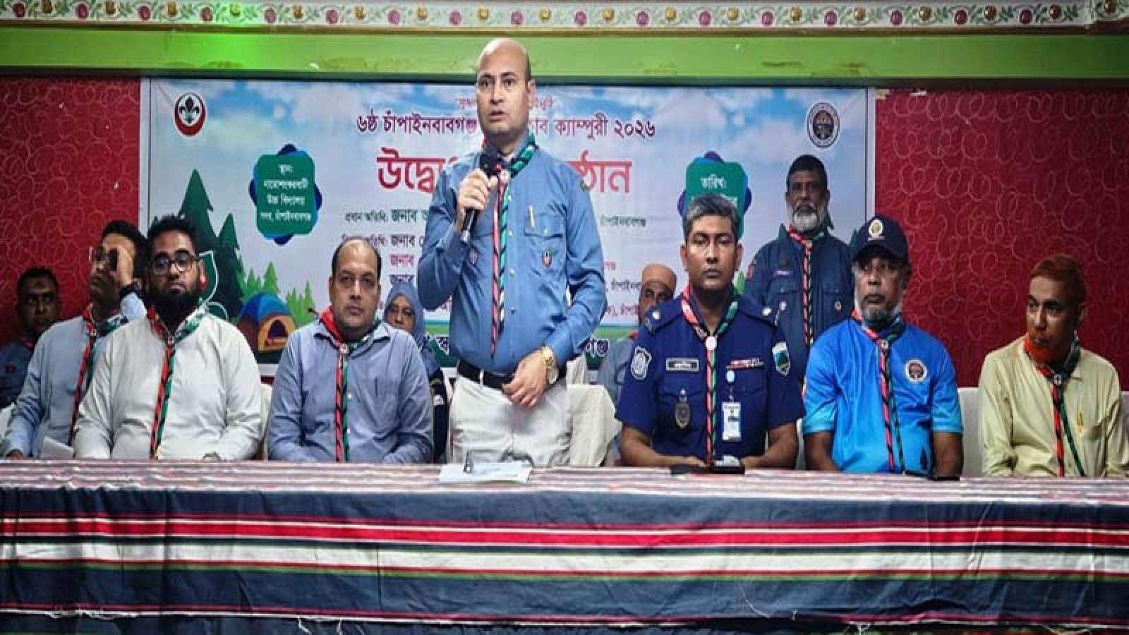 চাঁপাইনবাবগঞ্জে প্রায় ৫০০ কাবের অংশগ্রহণে ৬ষ্ঠ জেলা কাব ক্যাম্পুরী