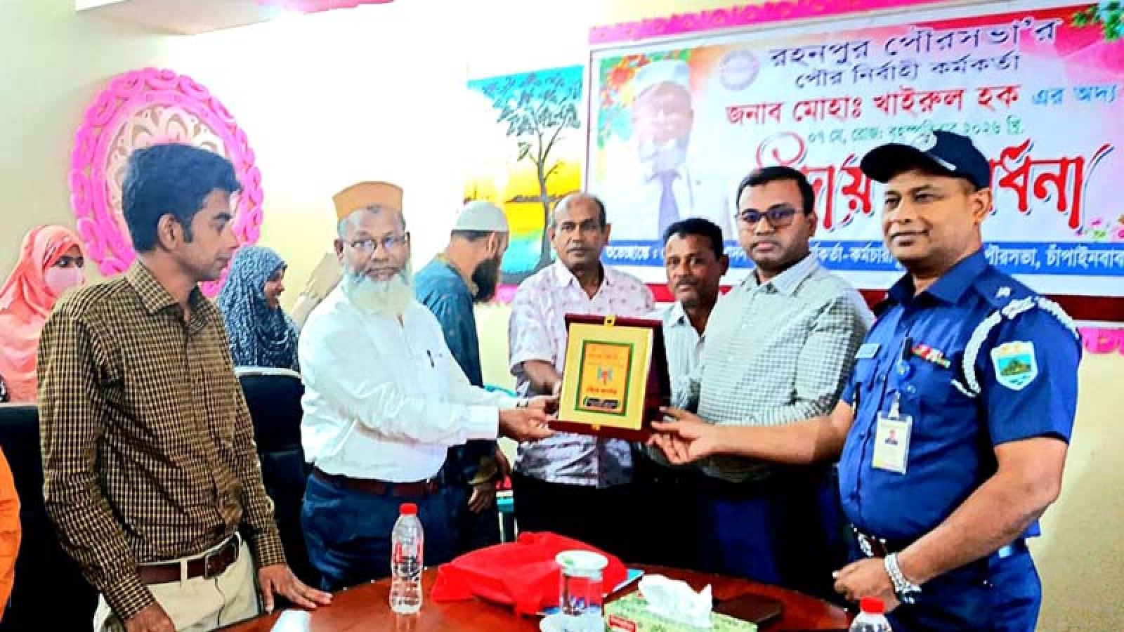 রহনপুর পৌর নির্বাহী কর্মকর্তার অবসরজনিত বিদায় সংবর্ধনা