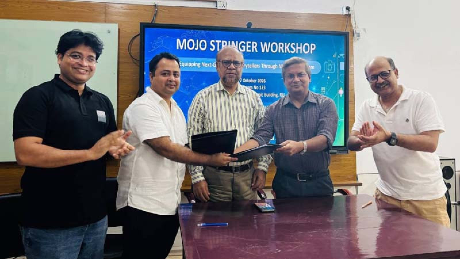 রাবির সাংবাদিকতা বিভাগে মোবাইল সাংবাদিকতা নিয়ে প্রশিক্ষণ কর্মশালা