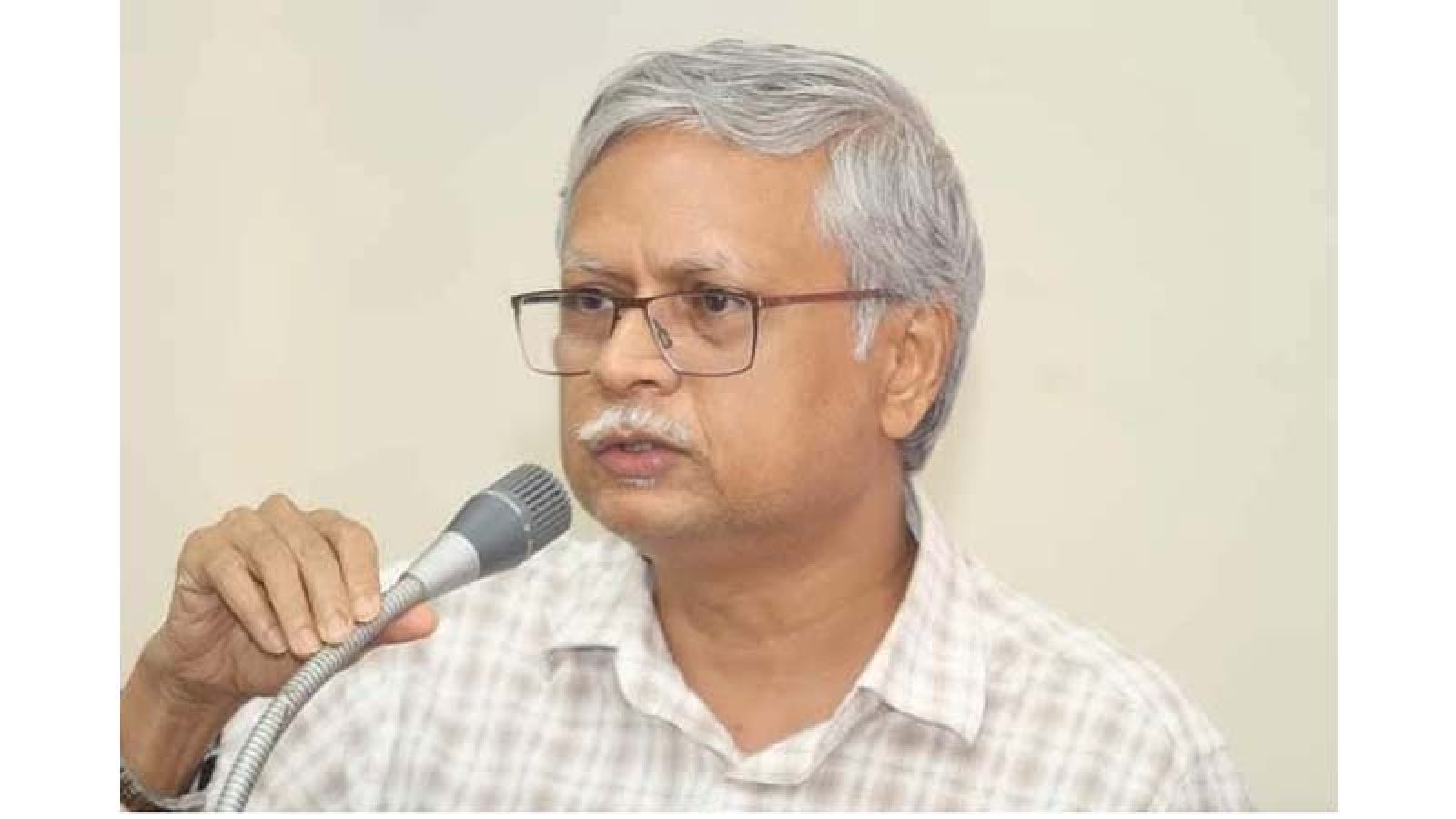 এইচএসসি পদার্থবিজ্ঞানের প্রশ্ন দেখলাম, অপদার্থতার নজির: রাবির সাবেক উপাচার্য