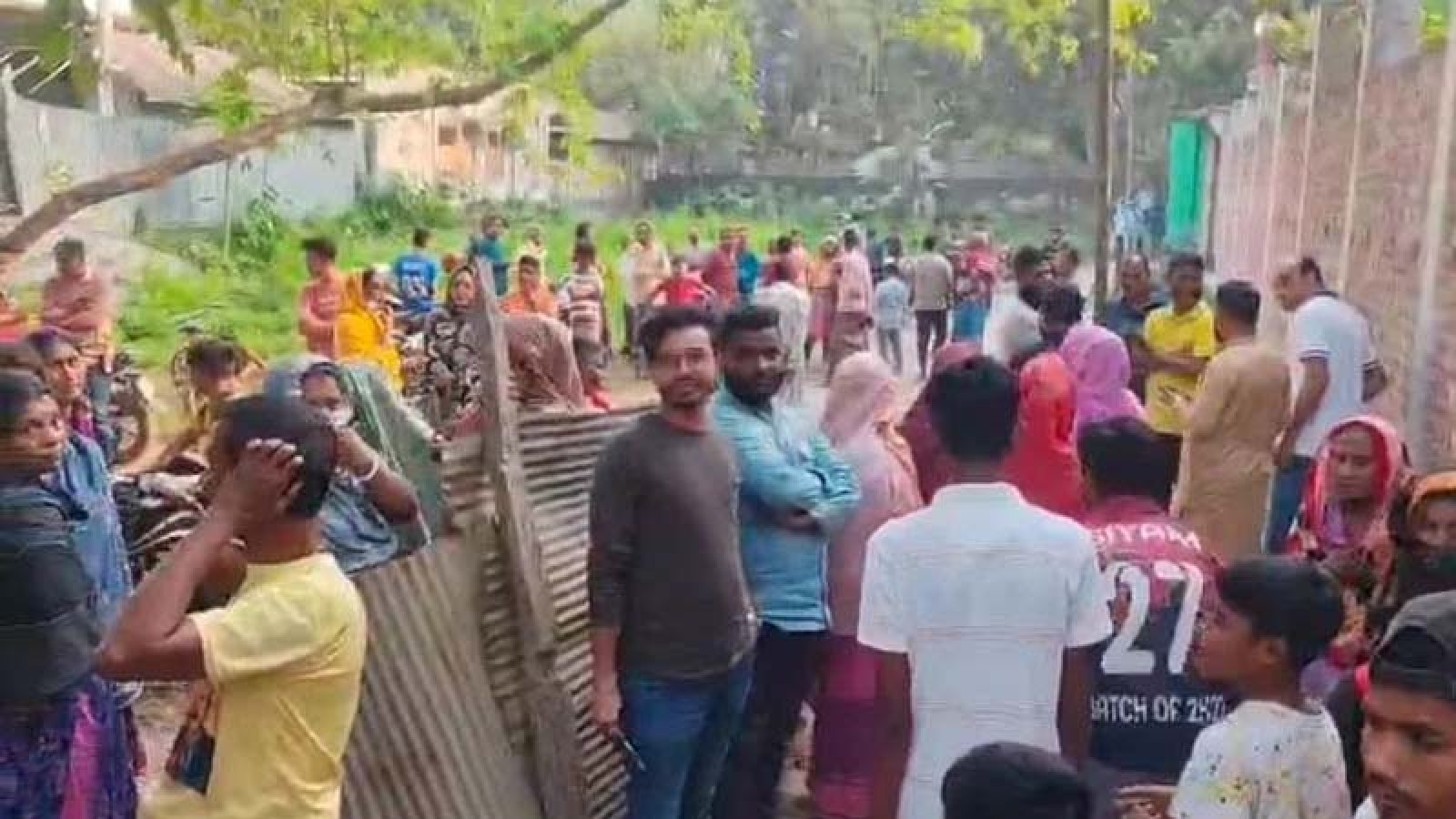গাইবান্ধায় স্কুল শিক্ষিকার হাত-পা বাঁধা মরদেহ উদ্ধার