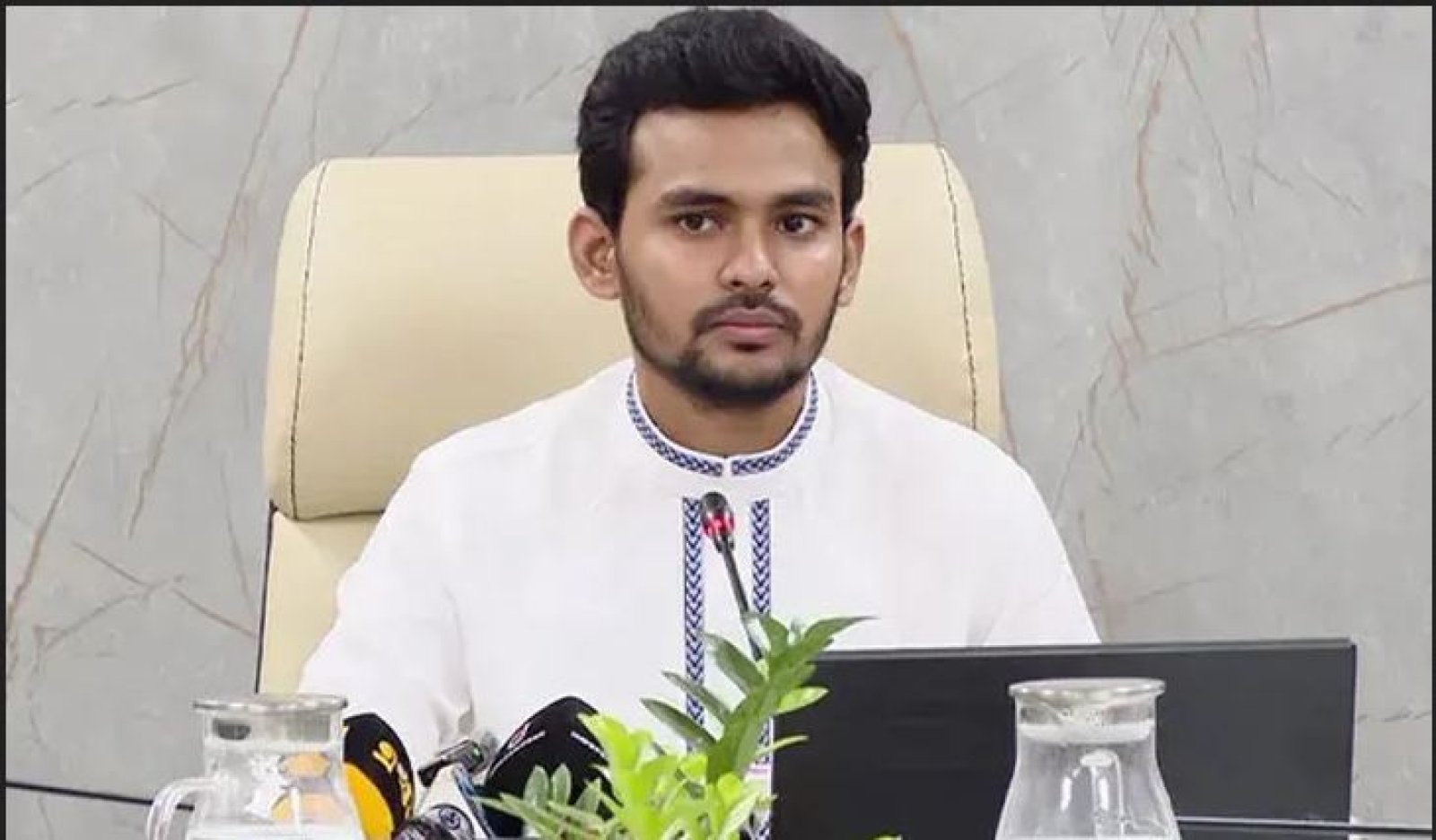 ছায়া মন্ত্রিসভা গঠনের প্রস্তুতি নিচ্ছি: আসিফ মাহমুদ