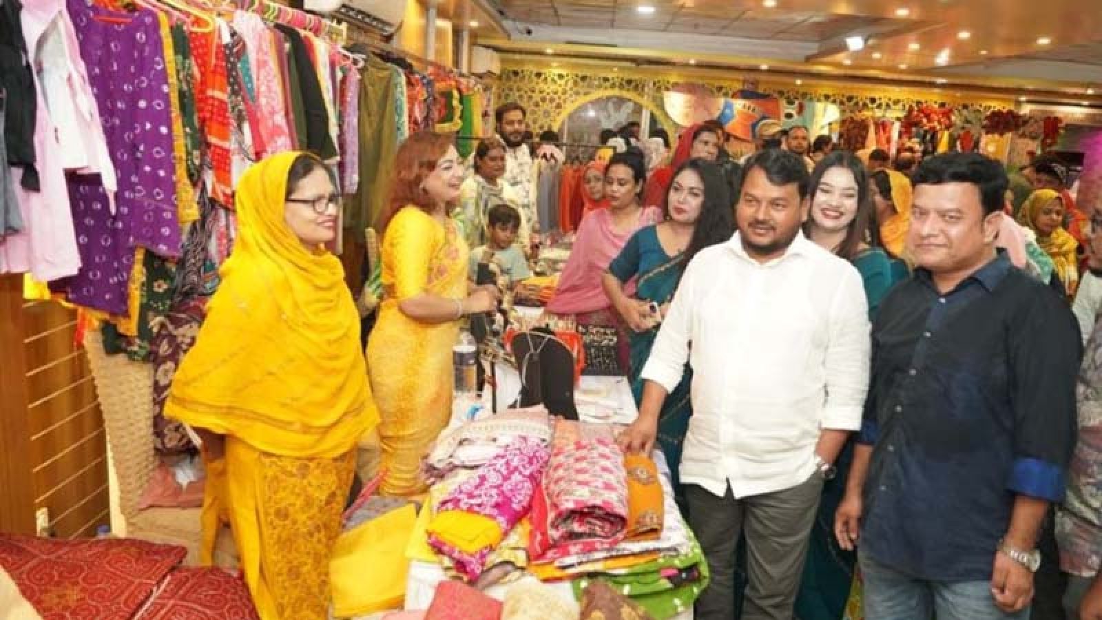 রাজশাহীর উদ্যোক্তা” আয়োজিত ‘শরৎ উৎসব ও মেলা’র সমাপনী