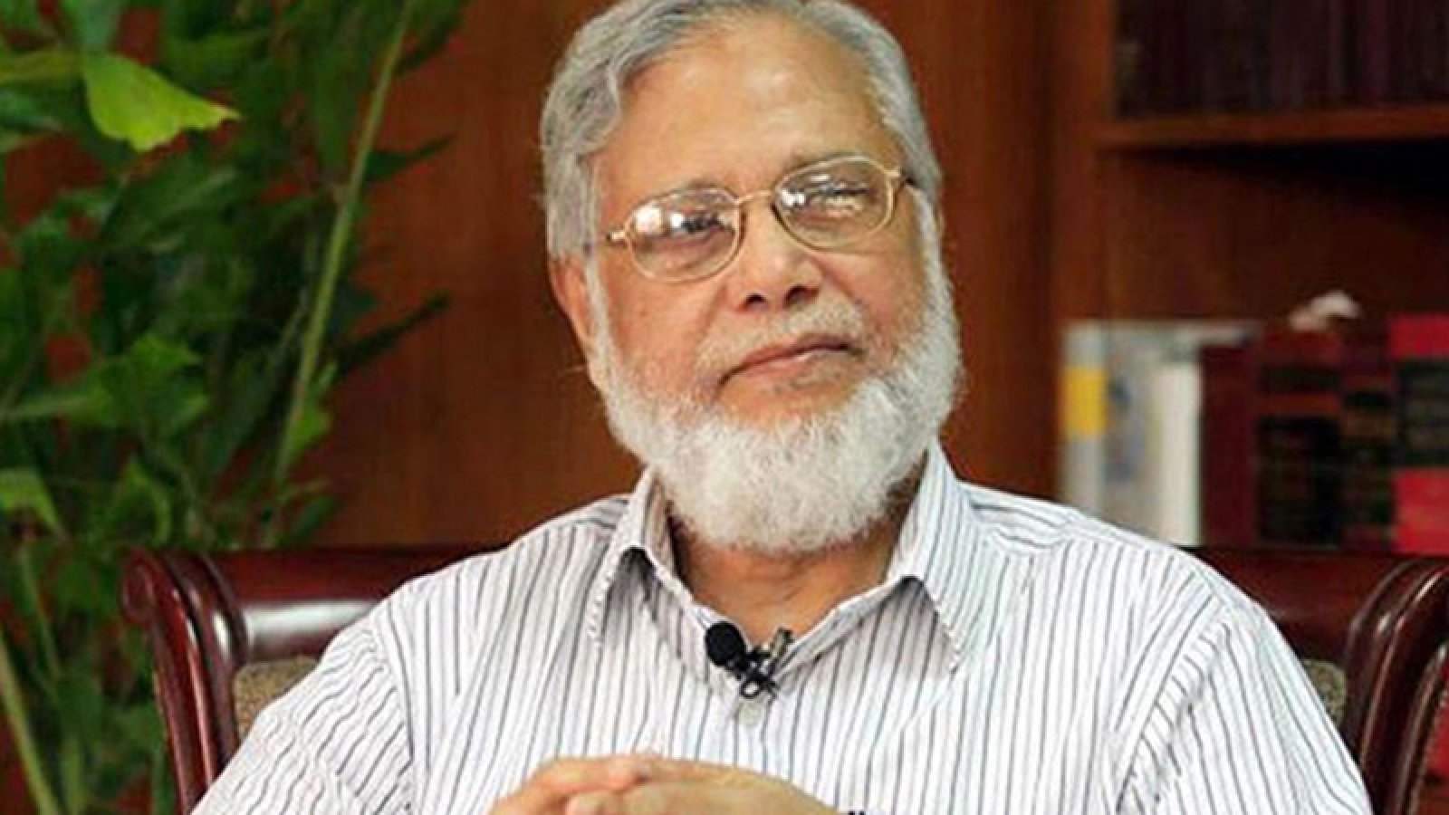 ৫ মামলায় সাবেক প্রধান বিচারপতি খায়রুল হকের জামিন বহাল