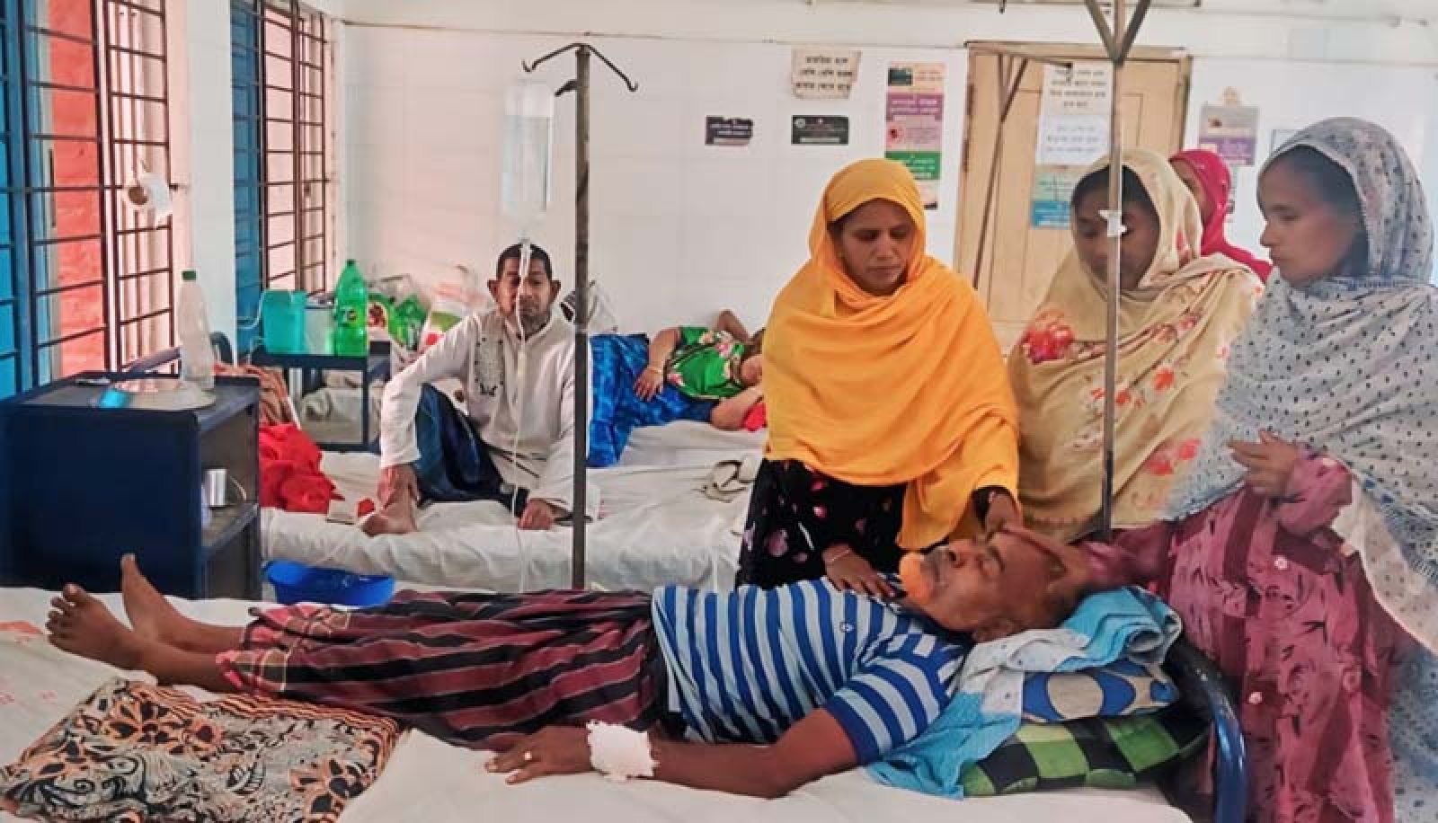 বাগাতিপাড়ায় পূর্ব শত্রুতার জেরে কৃষকের ওপরে সশস্ত্র হামলা