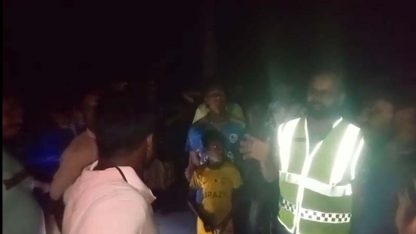 আলমডাঙ্গায় মোটরসাইকেলসহ মিলাদের খিচুড়িও নিল ছিনতাইকারীরা