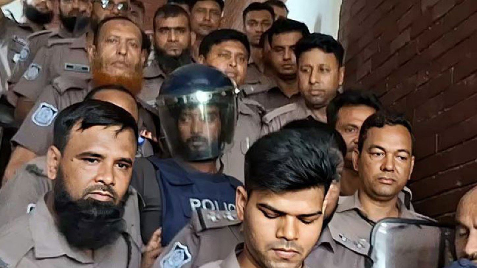 ডলারকে ধরেন স্যার, সেও তো দোষী: আত্মপক্ষ শুনানিতে সোহেল