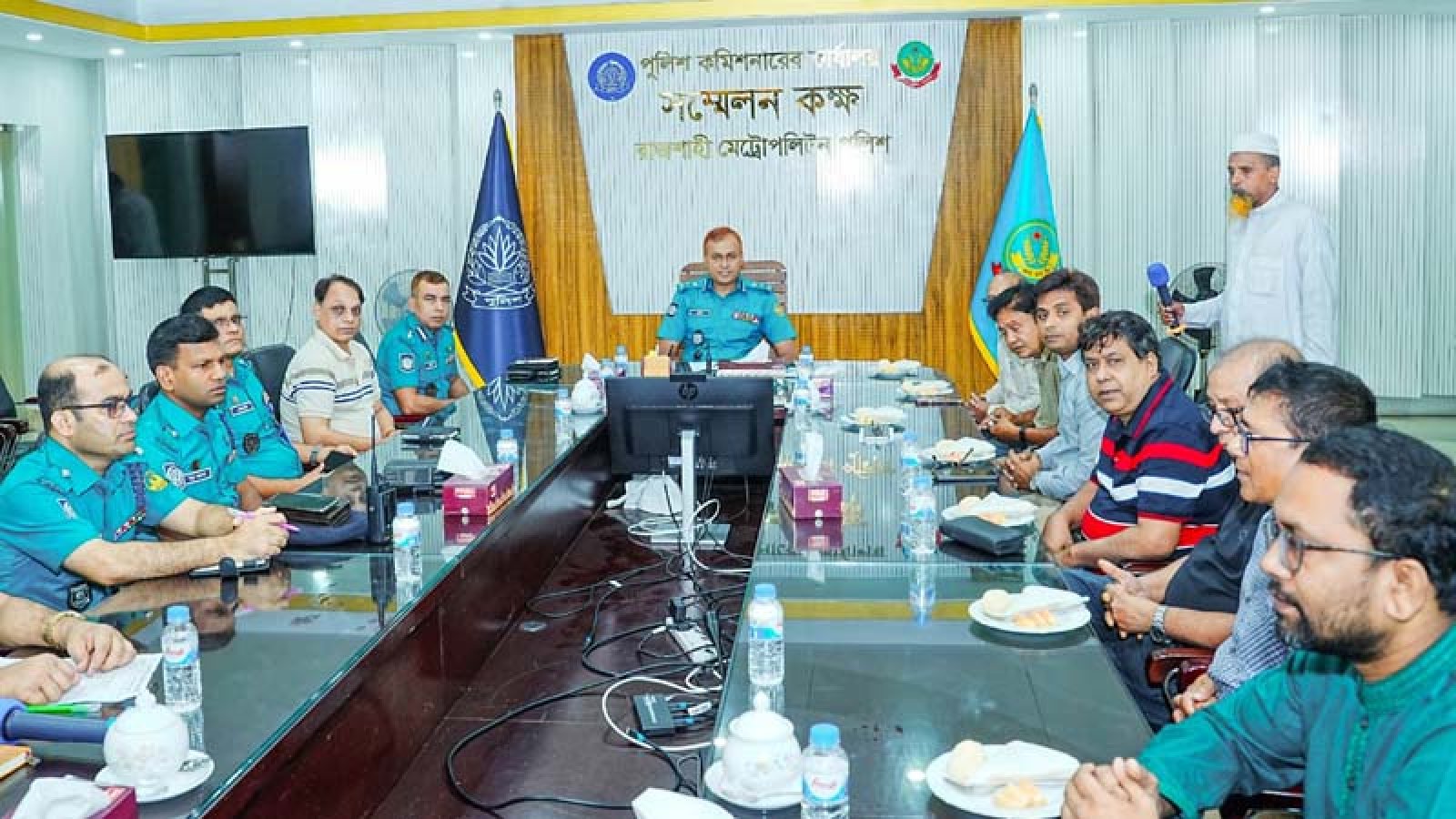 রাজশাহী এডিটরস ফোরাম নেতৃবৃন্দের সঙ্গে পুলিশ কমিশনারের মতবিনিময়