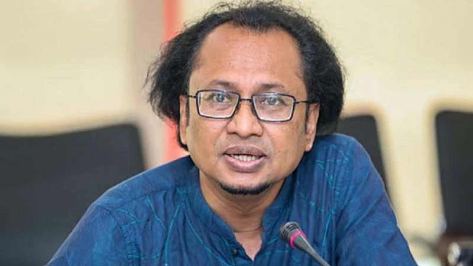 দিল্লির বিমানবন্দরে তথ্য উপদেষ্টার সঙ্গে কী ঘটেছিল