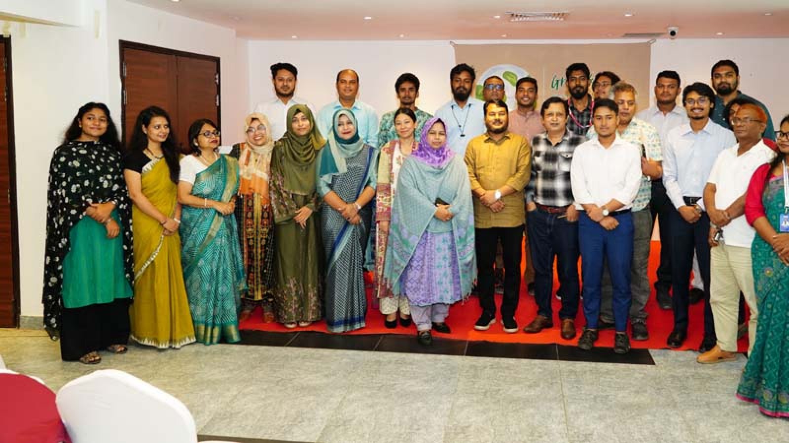 জলবায়ু পরিবর্তনের বিরূপ প্রভাব মোকাবেলায় সম্মিলিতভাবে কাজ করার আহ্বান রাসিক প্রশাসকের