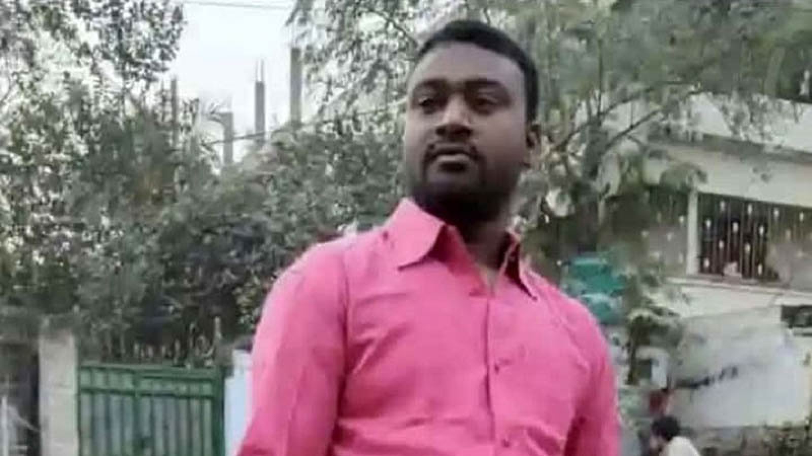 খুলনায় তাঁতি দল নেতাকে হত্যা