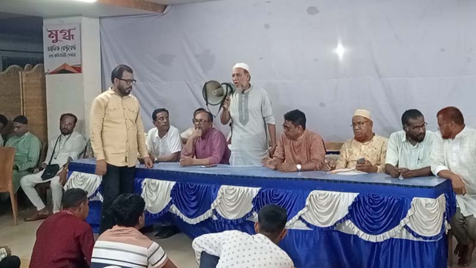 পত্নীতলায় বিএনপি নেতাকর্মীদের সুসংগঠিত রাখতে মিলন মেলা