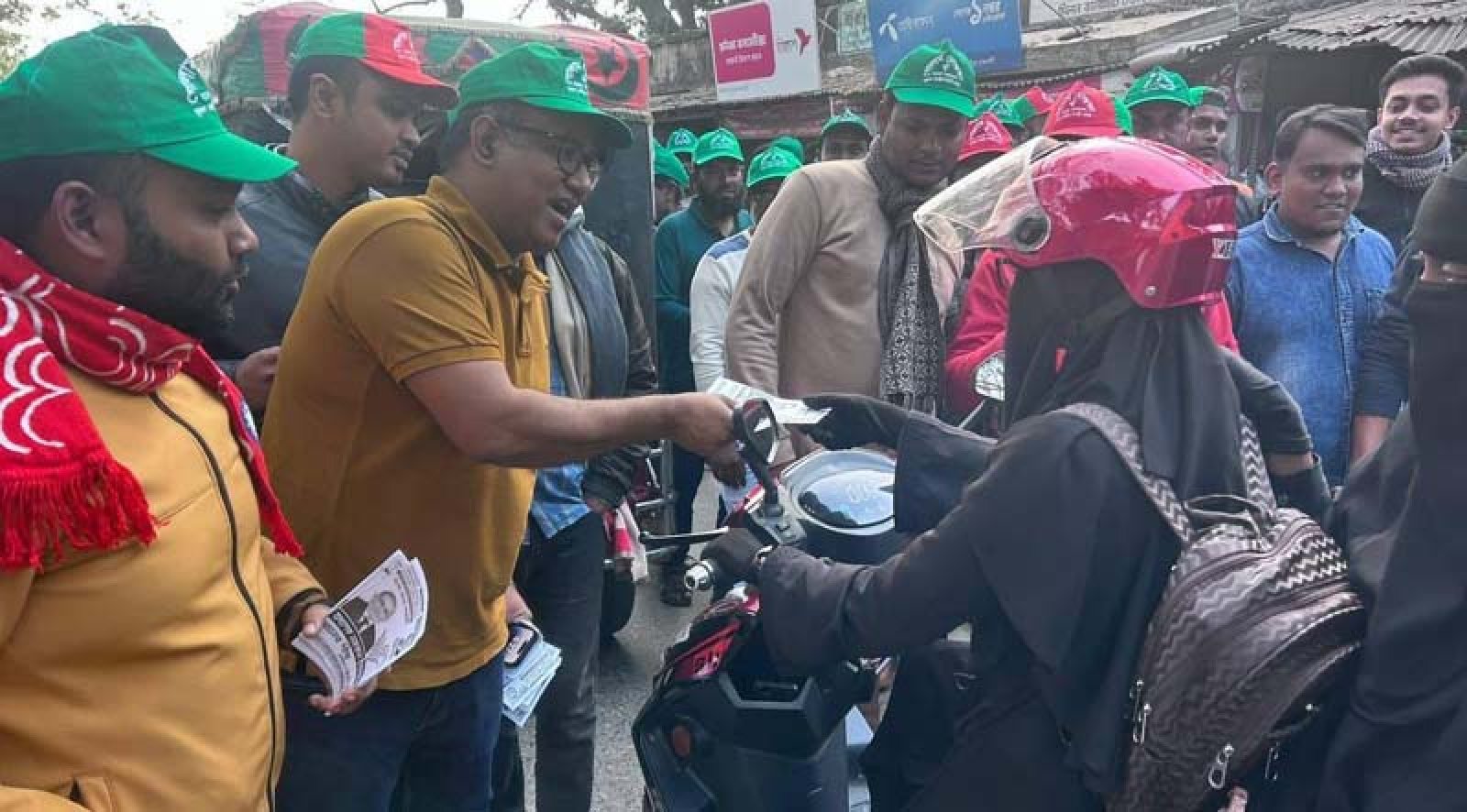 পুঠিয়ায় ধানের শীষের ভোট প্রার্থনায় যুবদল নেতা গোলাম মোস্তফা